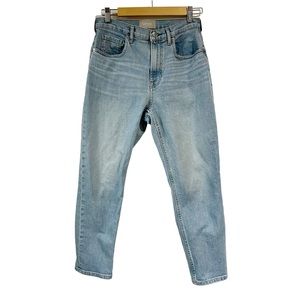 Everlane Women The Cheeky Jean 28 Crop